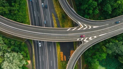 Diverging road representing changes in CAMT and partnership reporting